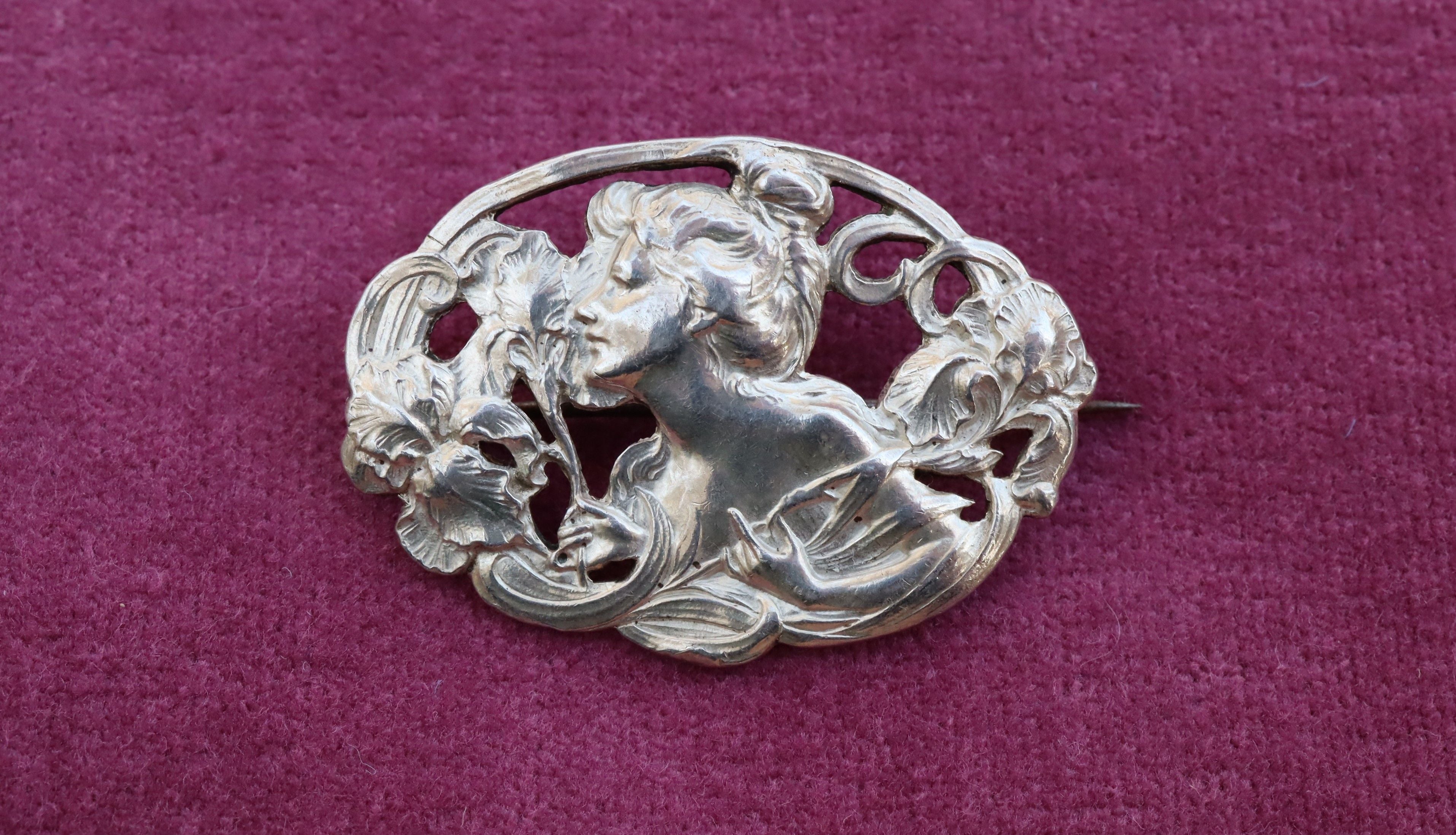 Art Nouveau Sterling Silver Brooch