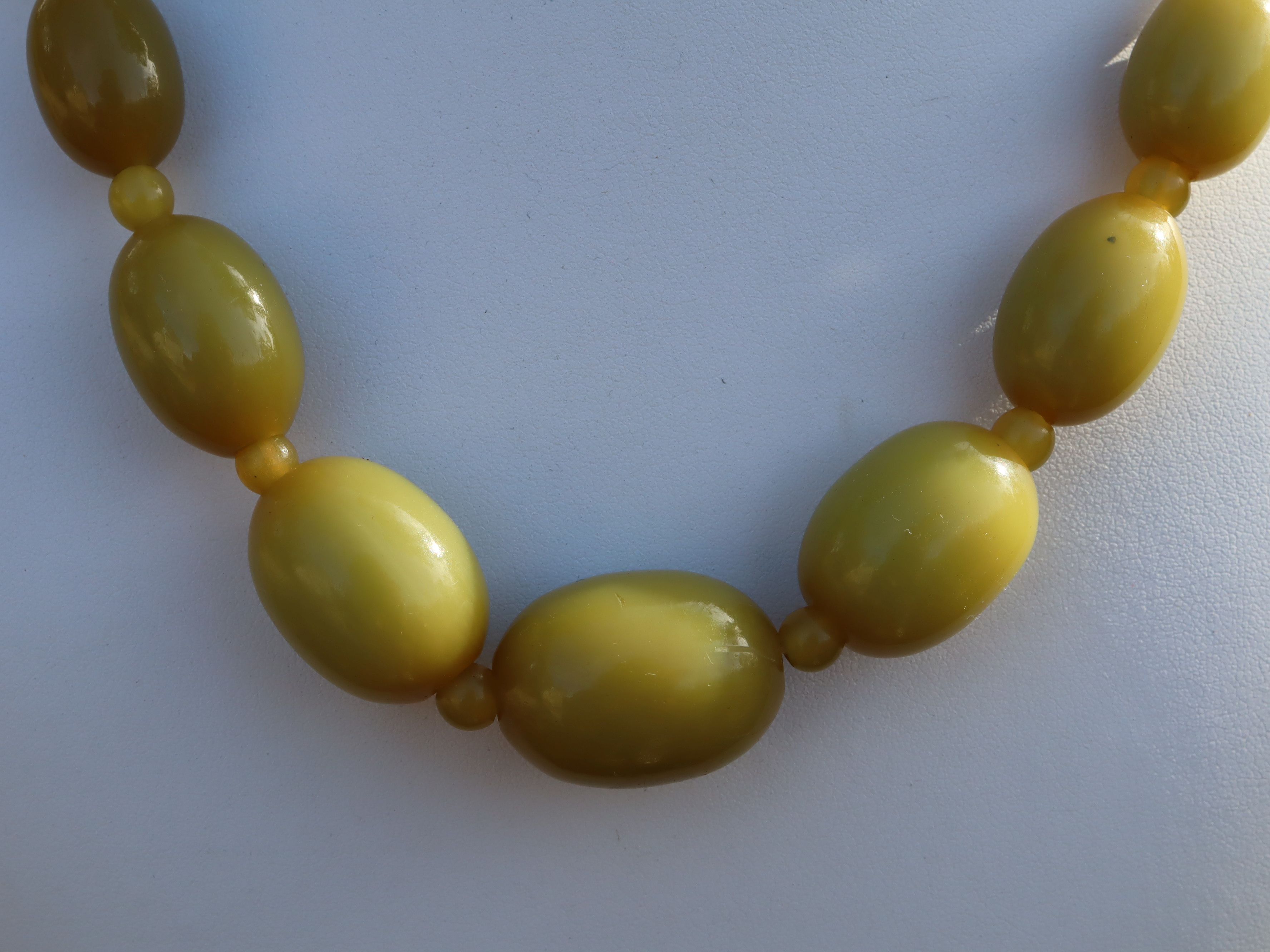 Bakelite Beaded Necklace c.1930