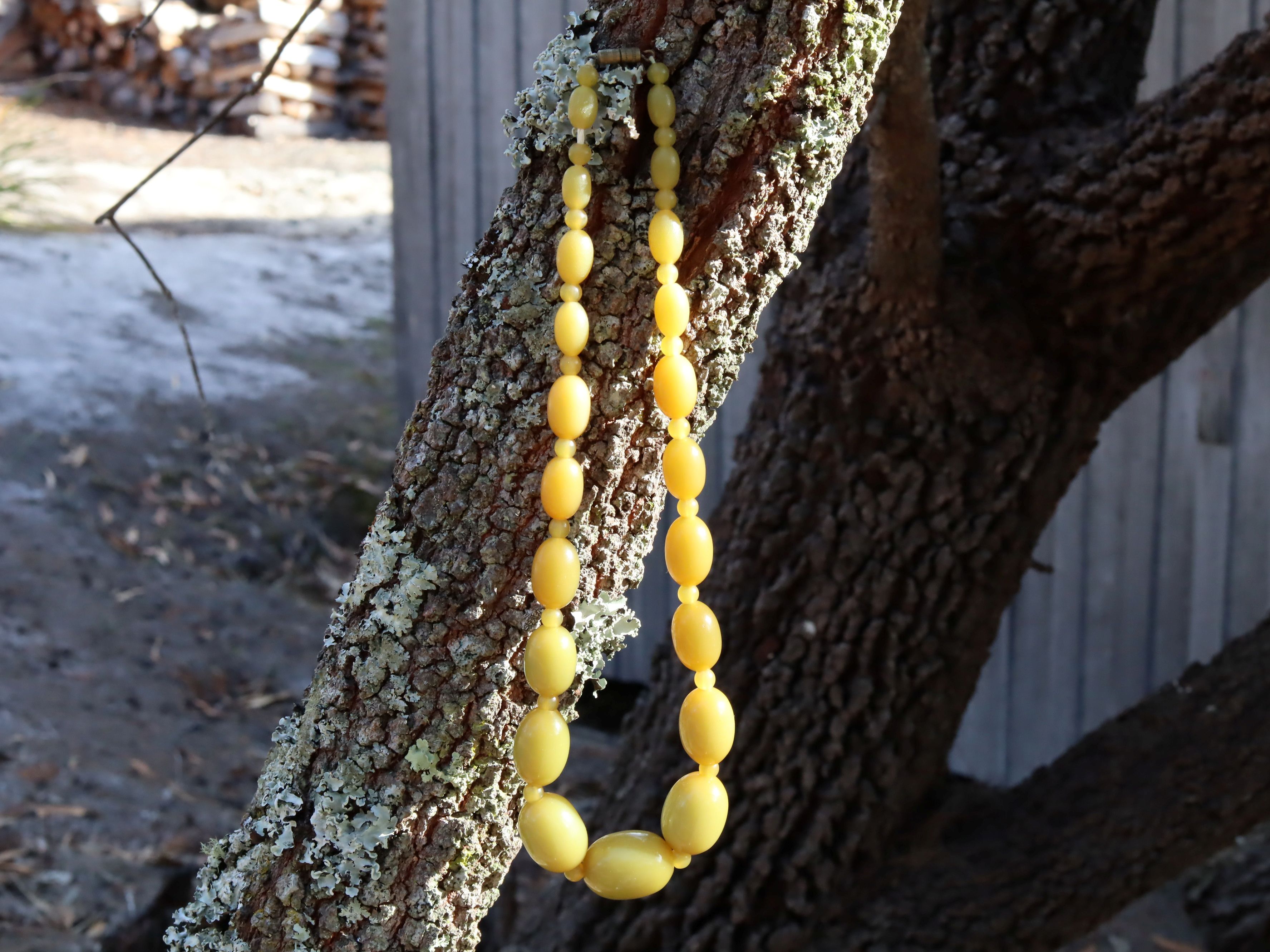 Bakelite Beaded Necklace c.1930