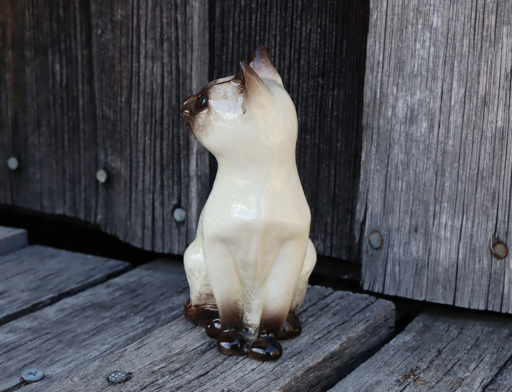 Beswick Siamese Cat