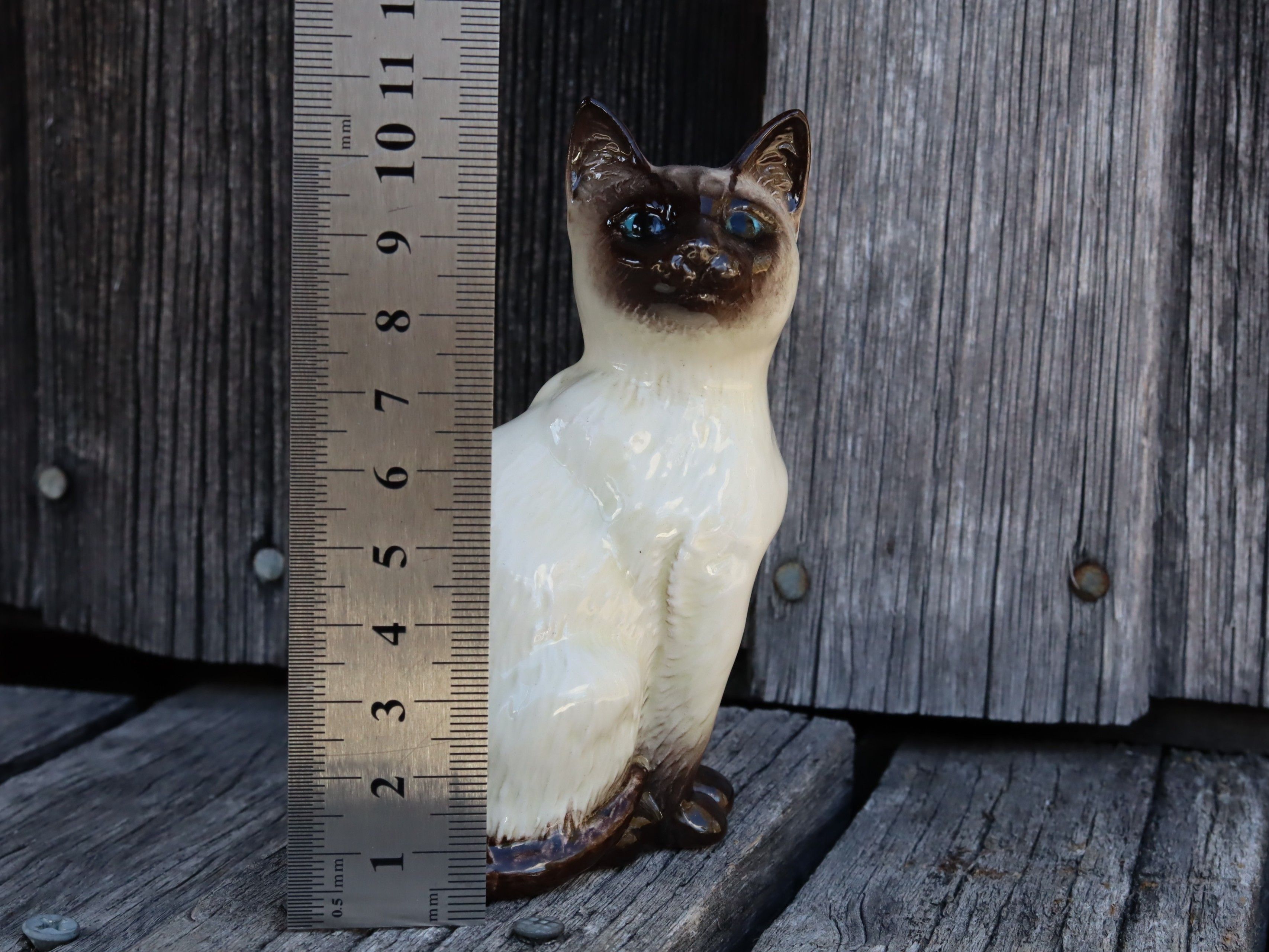 Beswick Siamese Cat