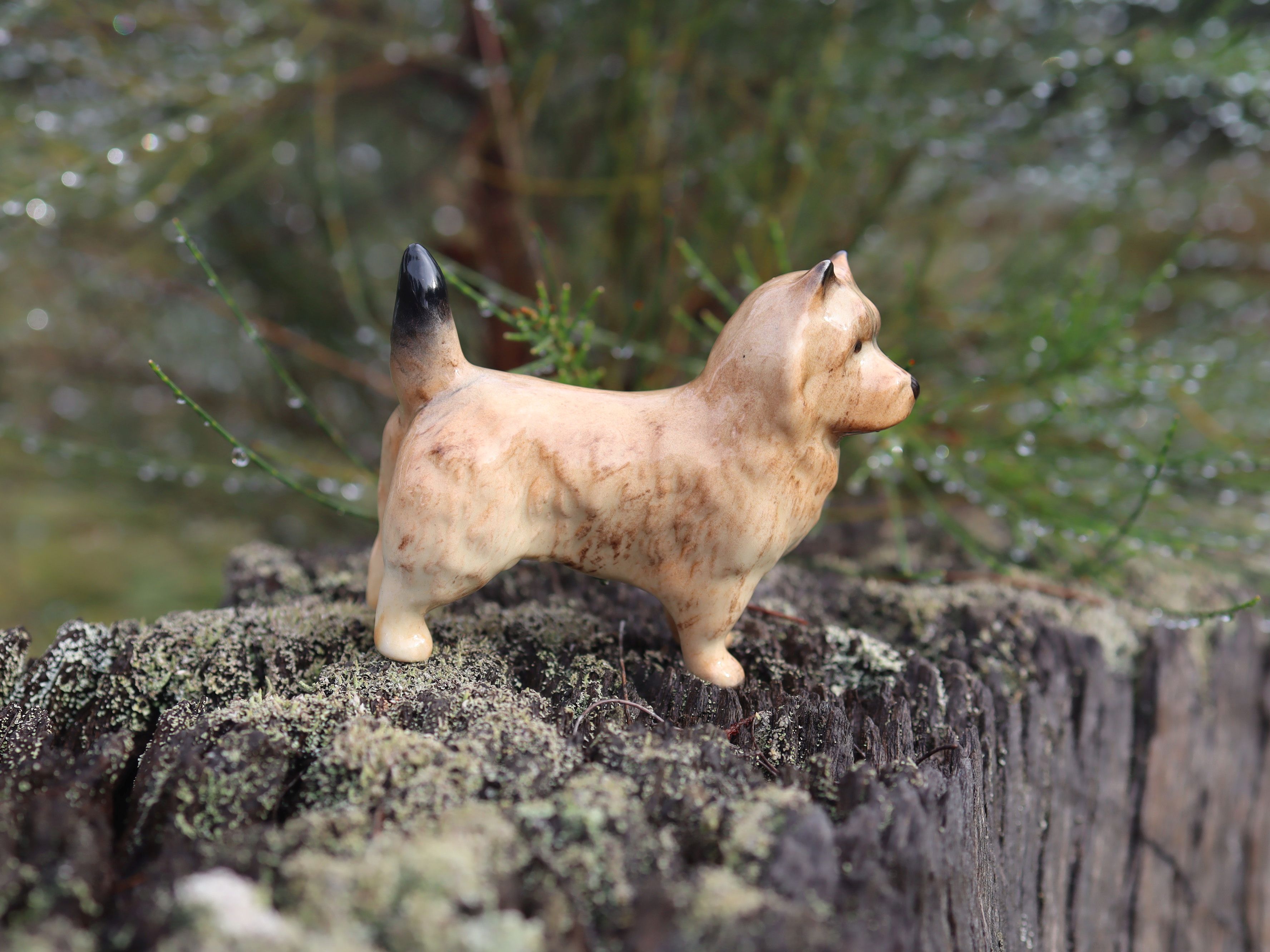 Beswick Cairn Terrier Dog Figurine
