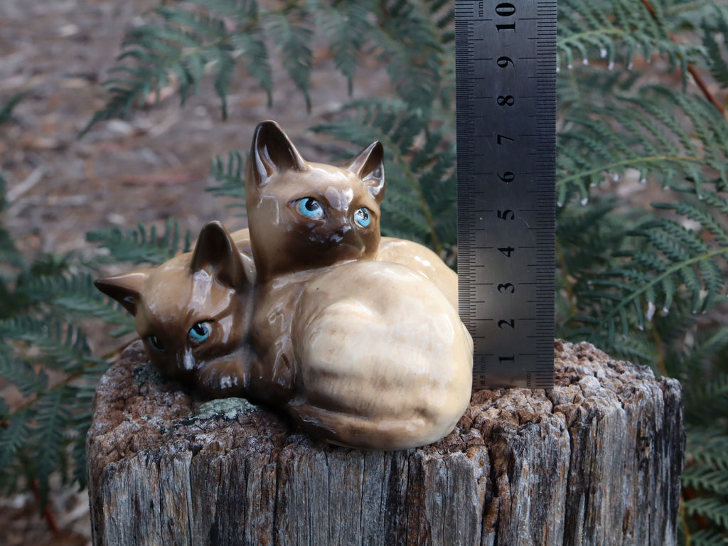 Beswick Siamese Kittens