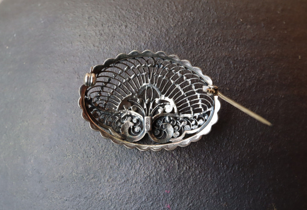 Art Deco Filigree Continental Sterling Brooch c.1930