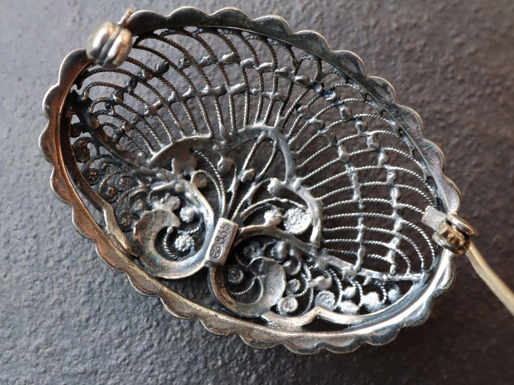 Art Deco Filigree Continental Sterling Brooch c.1930