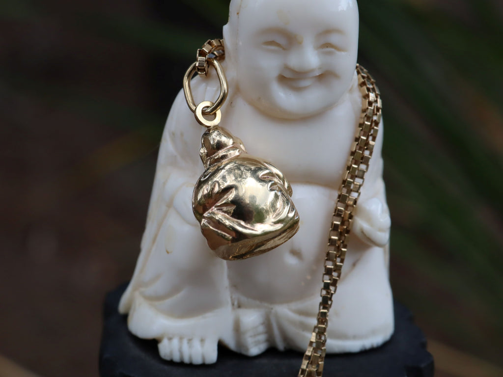 9ct Gold Buddha on 9ct Box Chain