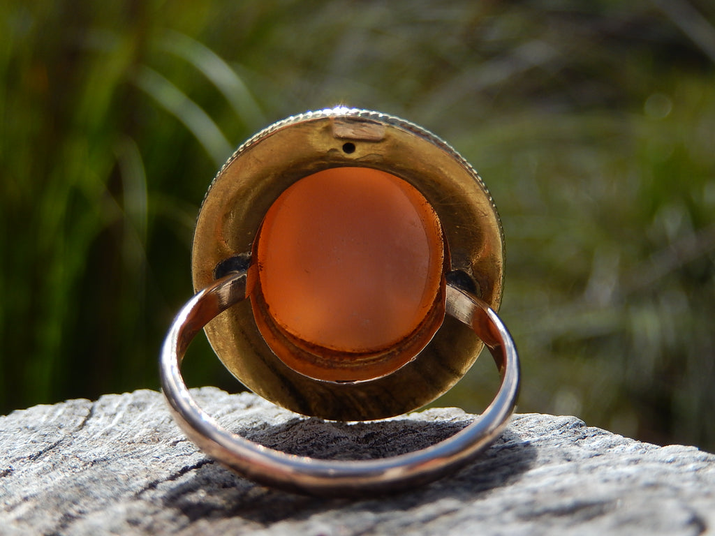 9ct Yellow and Rose Gold Shell Cameo Ring
