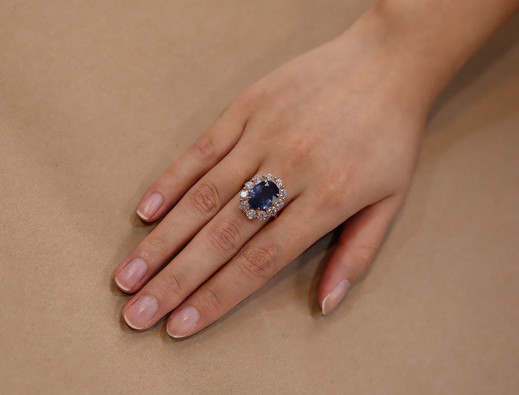 Ceylon Sapphire in 18ct Rose Gold