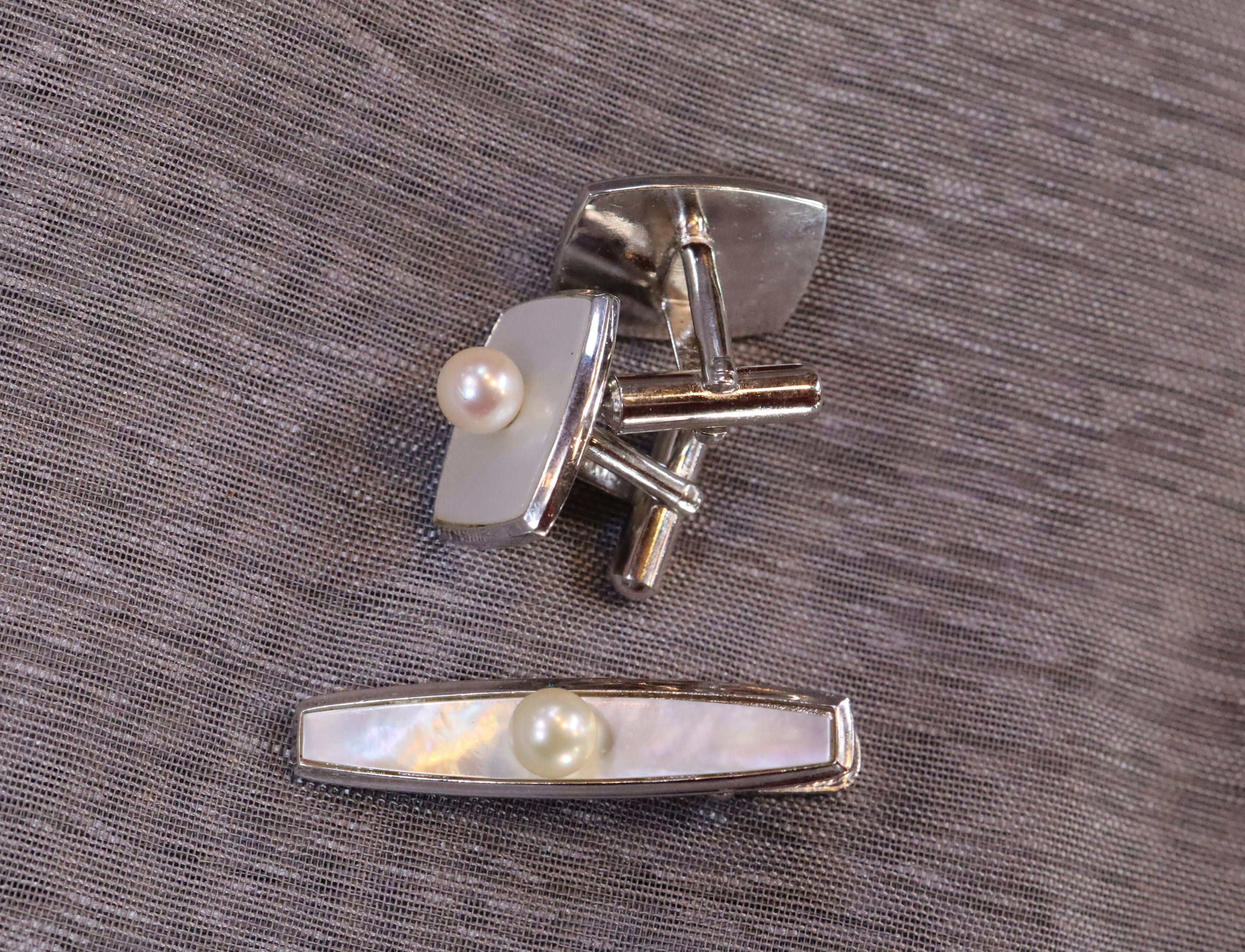 Mother of Pearl, and Pearl Cufflink set