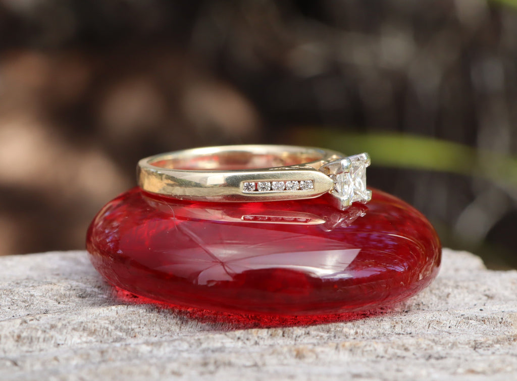 Princess Cut Diamond Engagement Ring in 9ct Gold