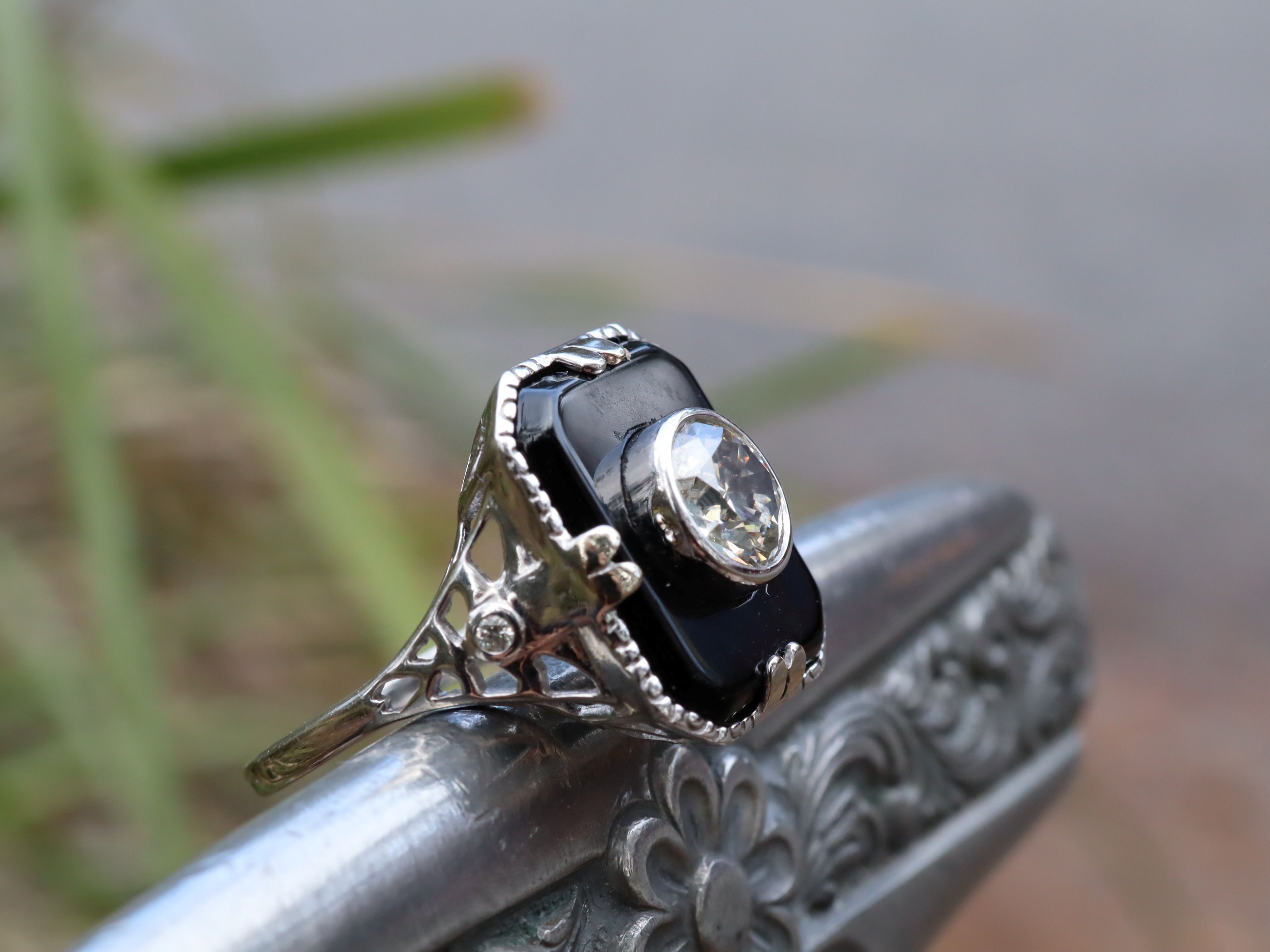 1ct Diamond and Onyx Ring in 14ct White Gold