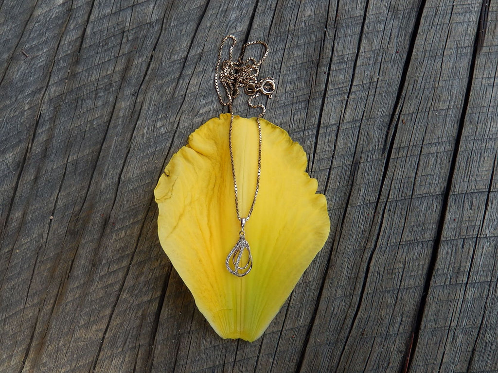 Vintage Diamond Necklace in 9ct Gold