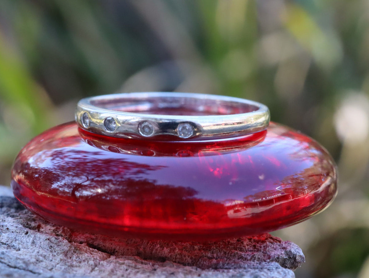 Diamond Wedding Ring in 9ct