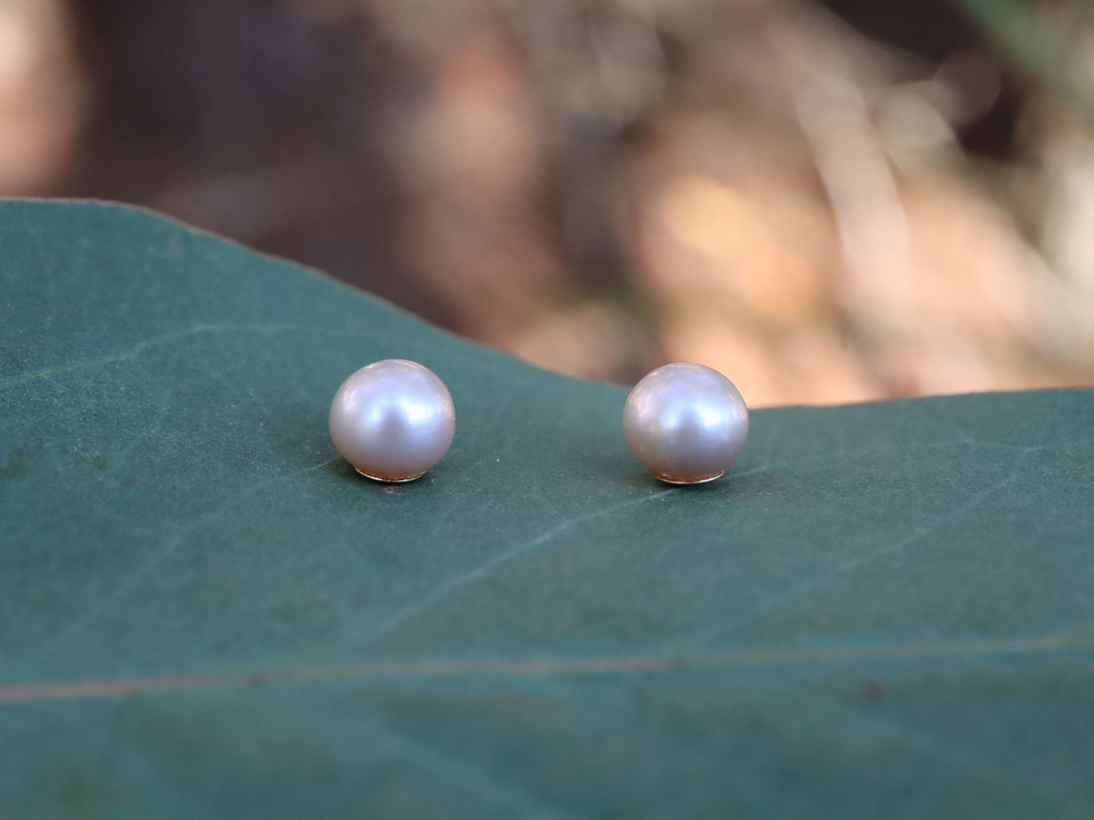 -SOLD- Pink Cultured Pearl Earrings in 14ct Gold