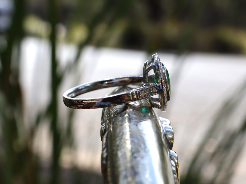 Colombian Emerald and Diamond Ring in Platinum