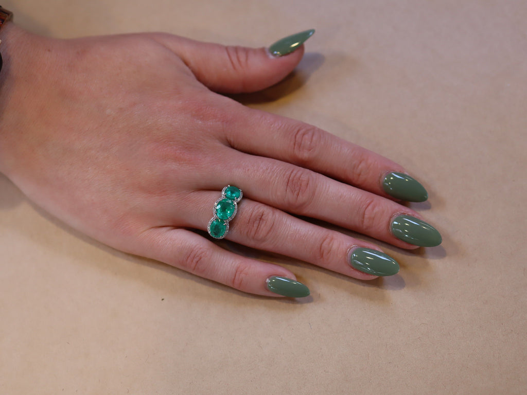 Emerald and Diamond Ring in 18ct White Gold