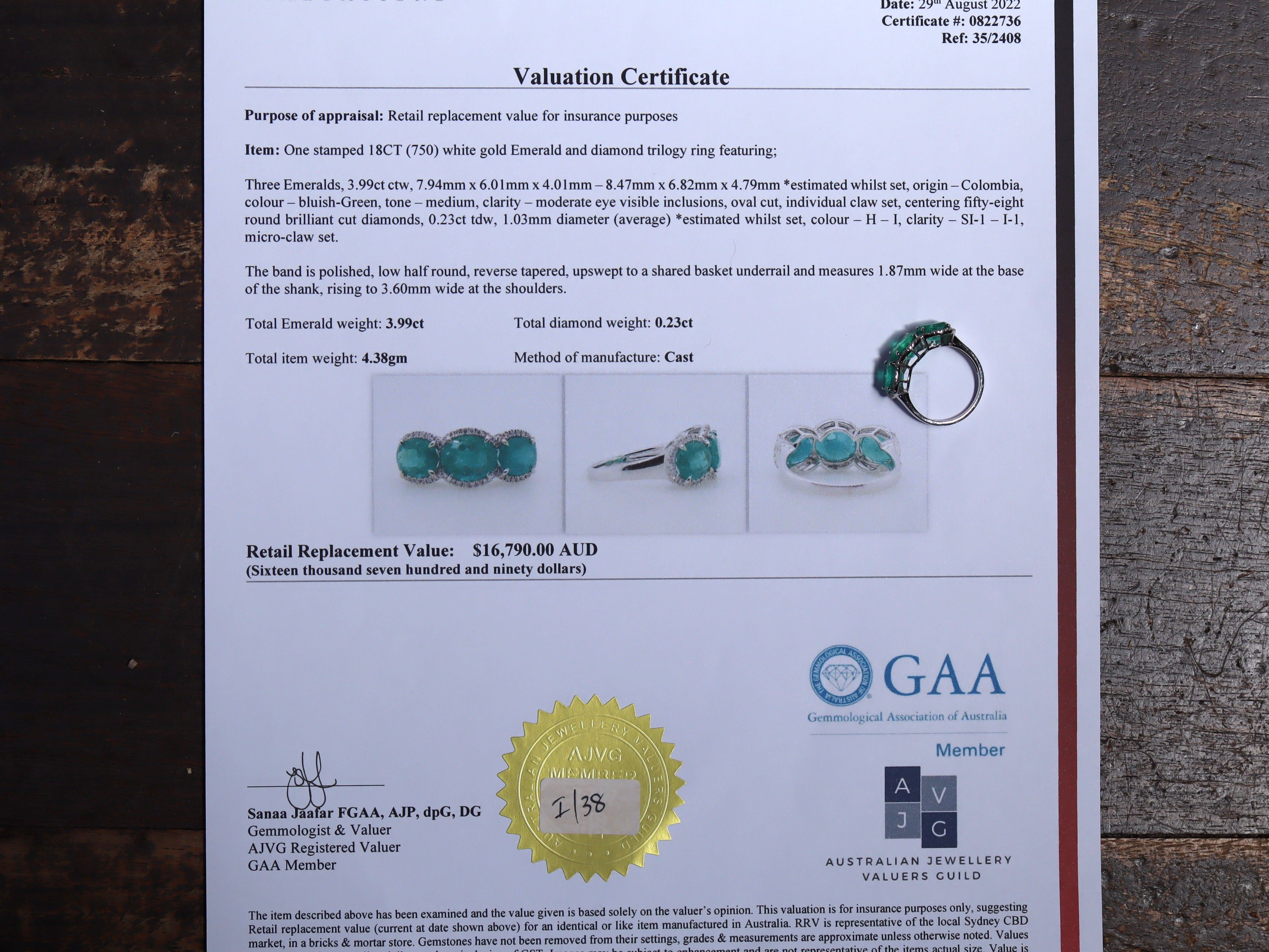 Emerald and Diamond Ring in 18ct White Gold
