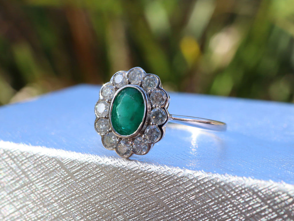 Emerald and Diamond Ring in 14ct White Gold