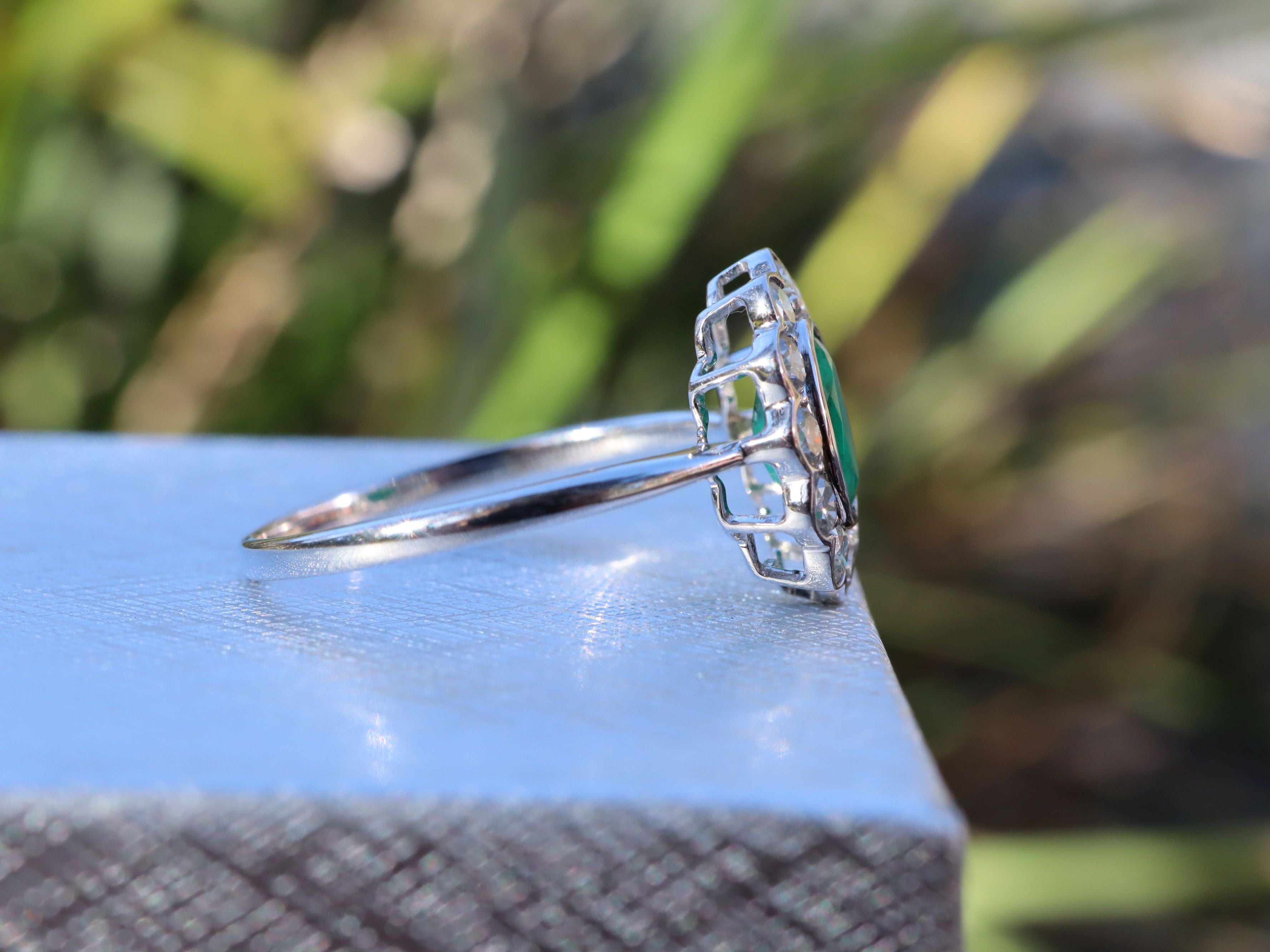 Emerald and Diamond Ring in 14ct White Gold
