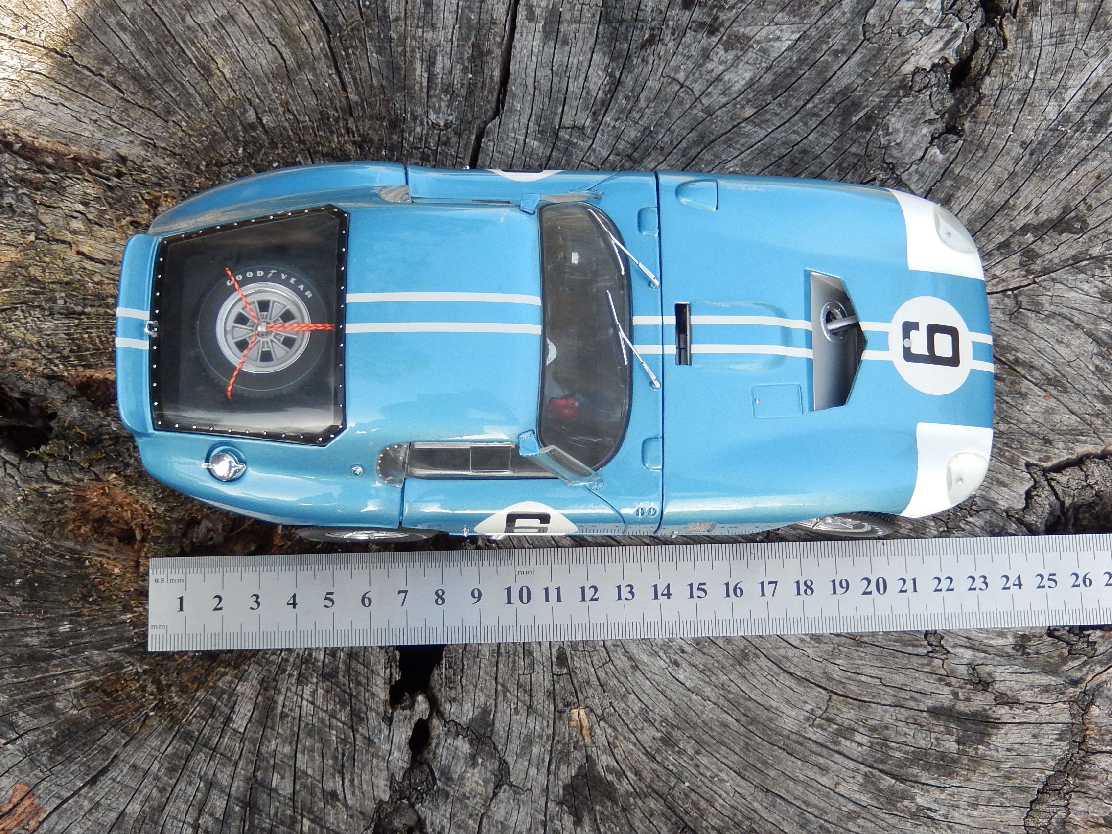 1/18 Die Cast Daytona Coupe 6