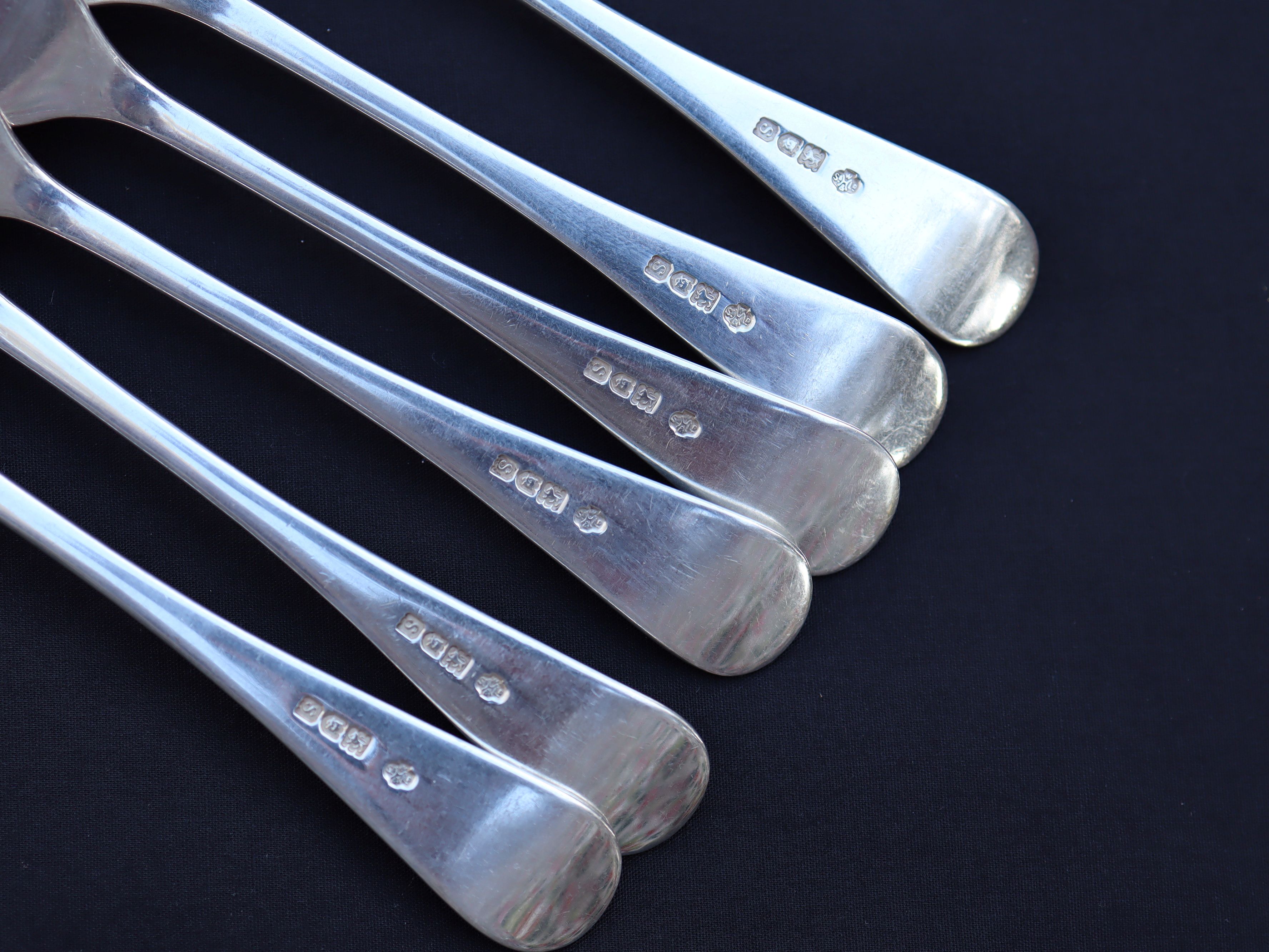 6 Sterling Silver Forks, London 1913 William Hutton & Sons