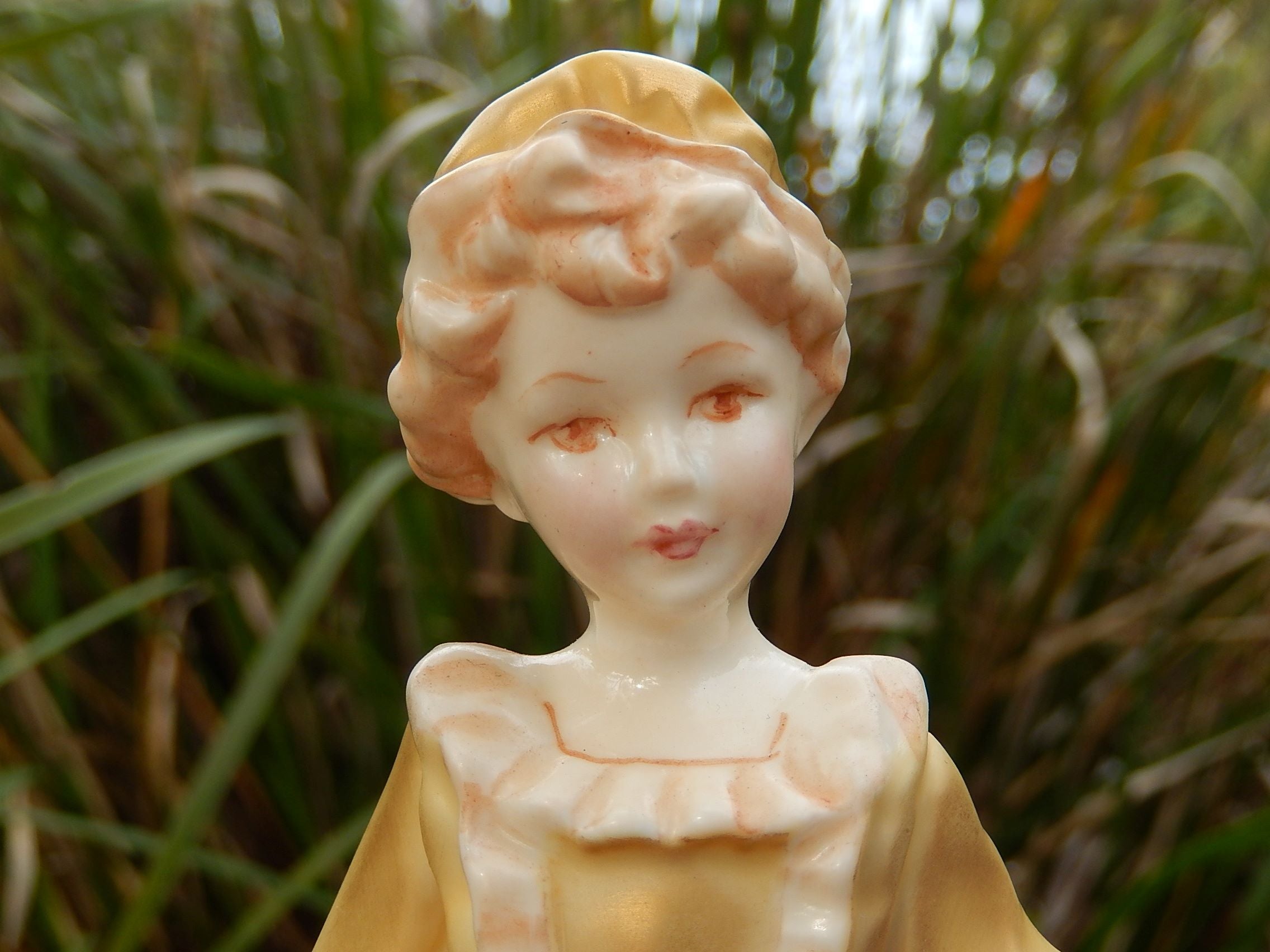 Royal Worcester "Grandmother's Dress" Figurine c.1950