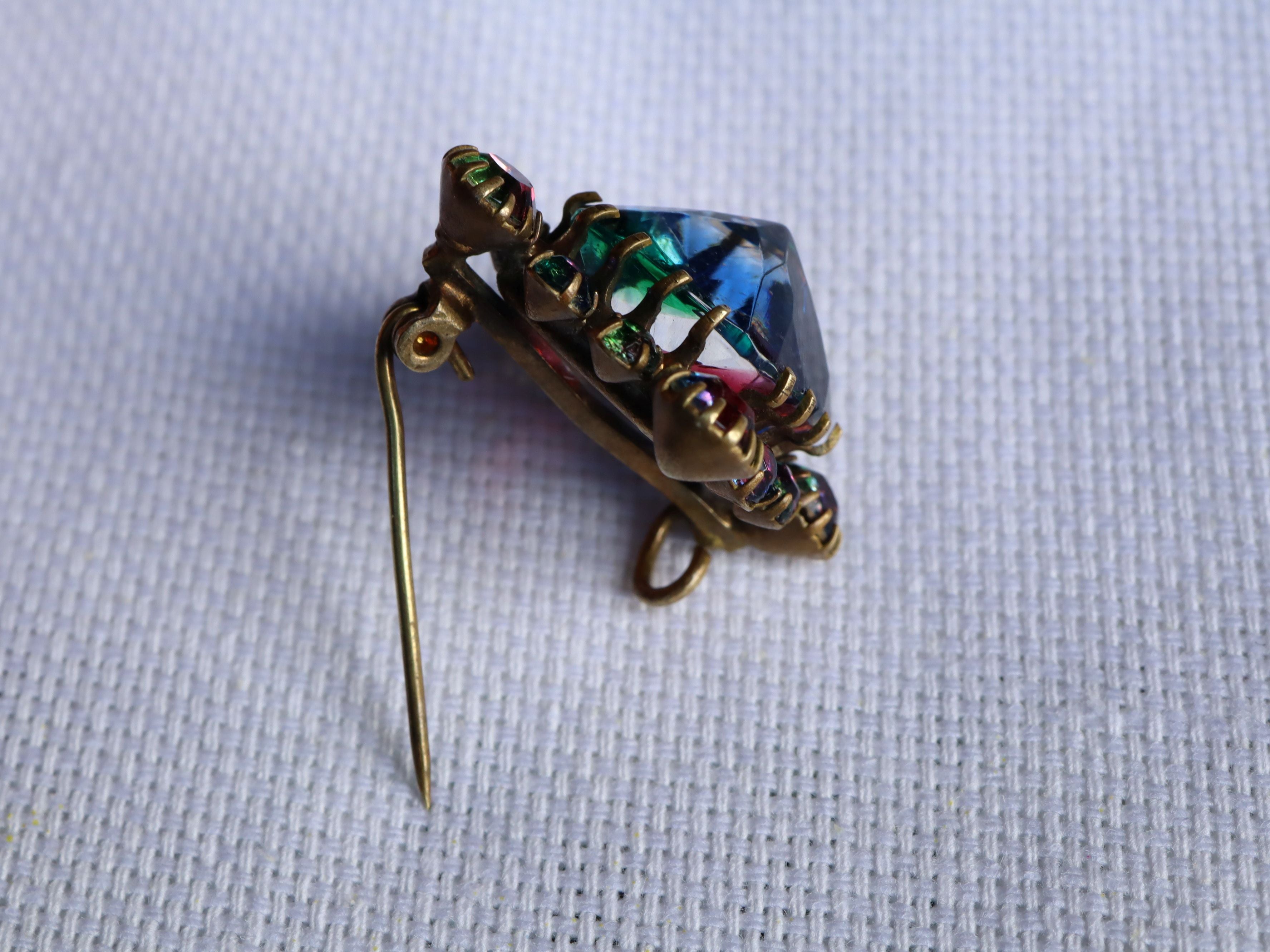 Victorian Iris Glass Brooch