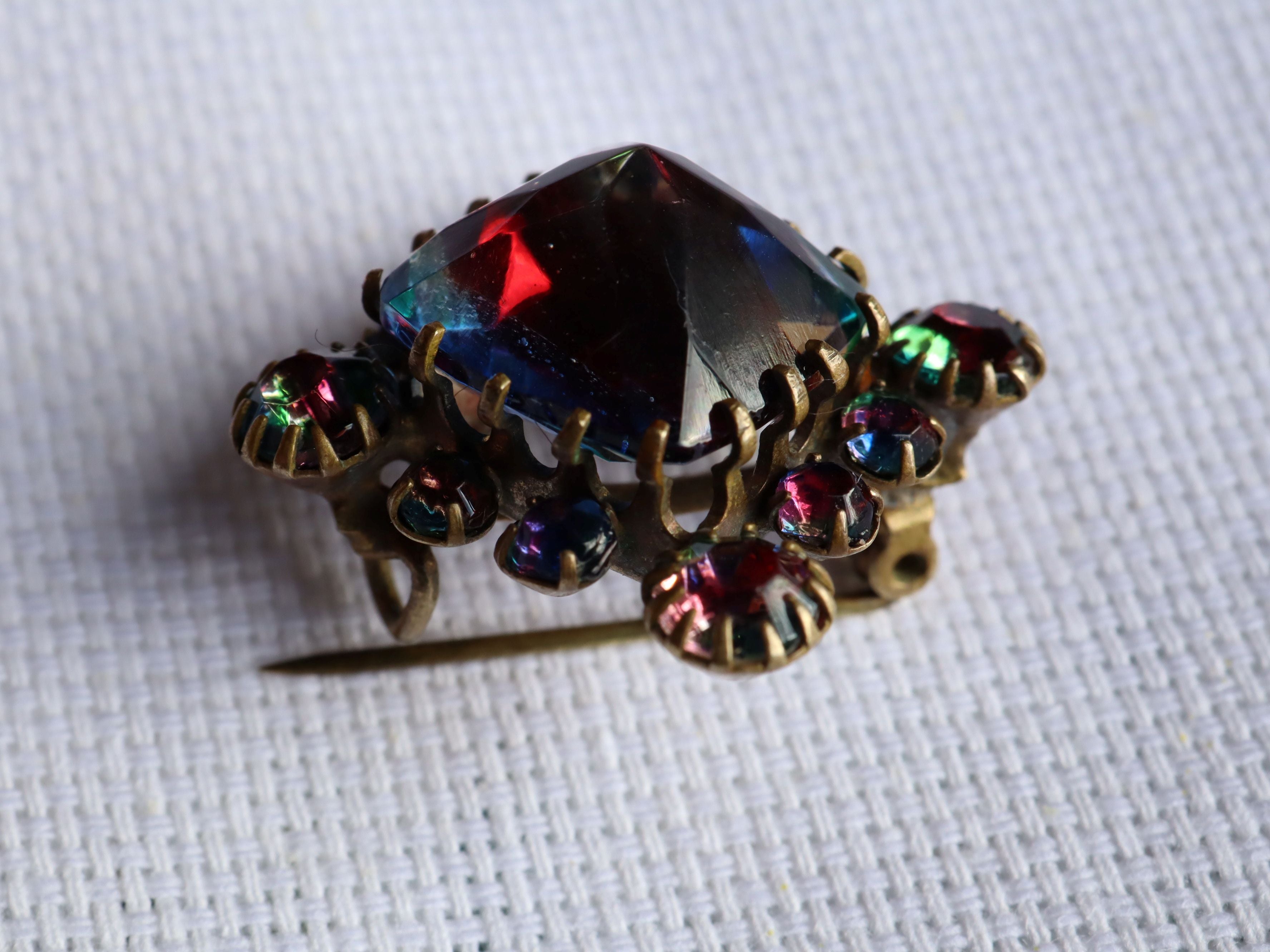 Victorian Iris Glass Brooch