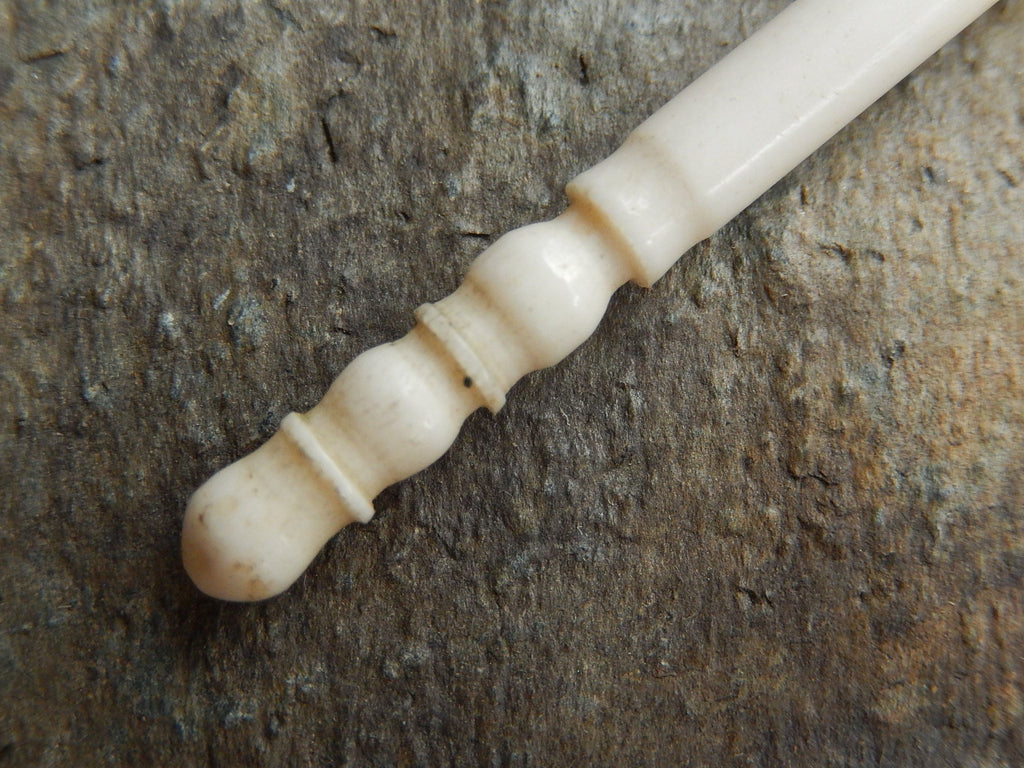 Antique Ivory Handled Nib Pen