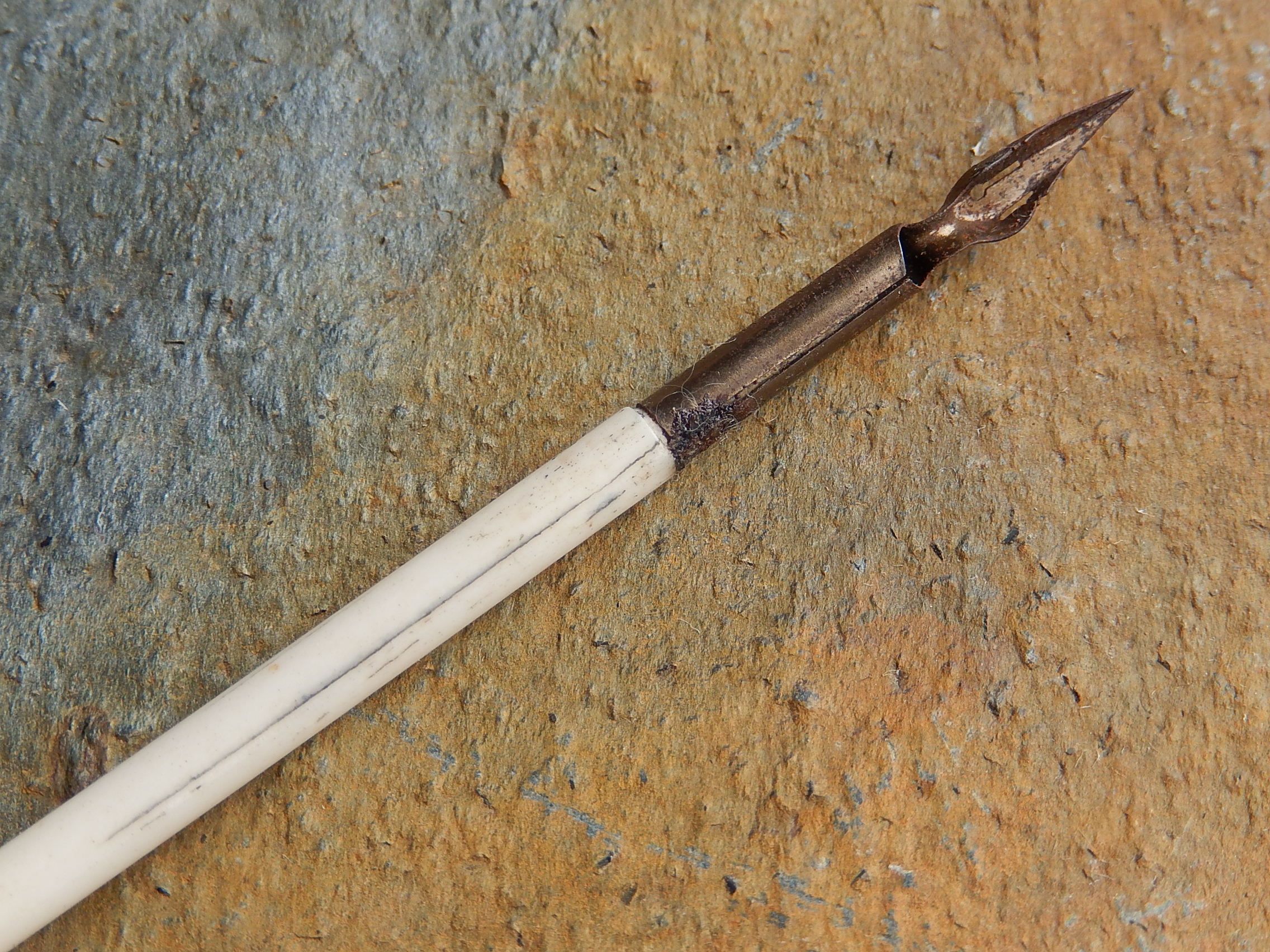 Antique Ivory Handled Nib Pen