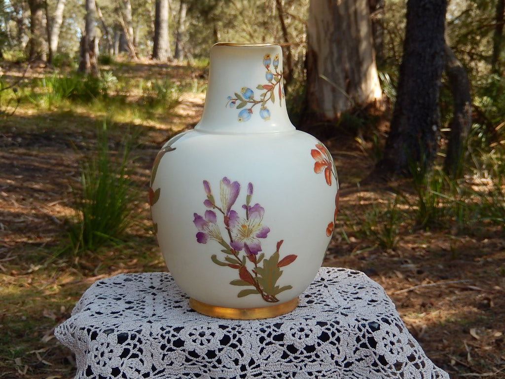 Royal Worcester Blush Ivory 1888