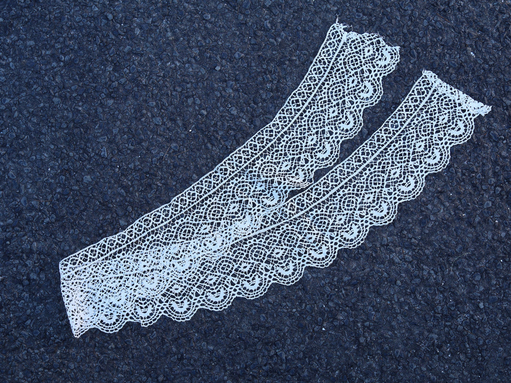 Antique Hand Worked Bobbin Lace c.1890