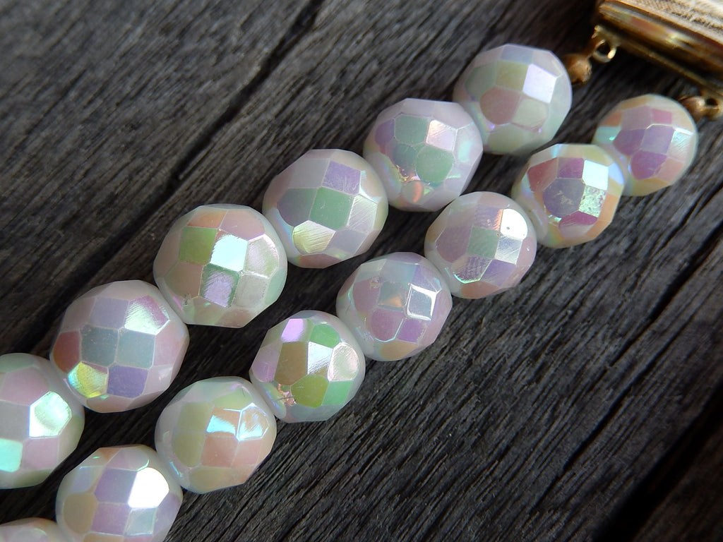 White Lustre Crystal Bead Necklace