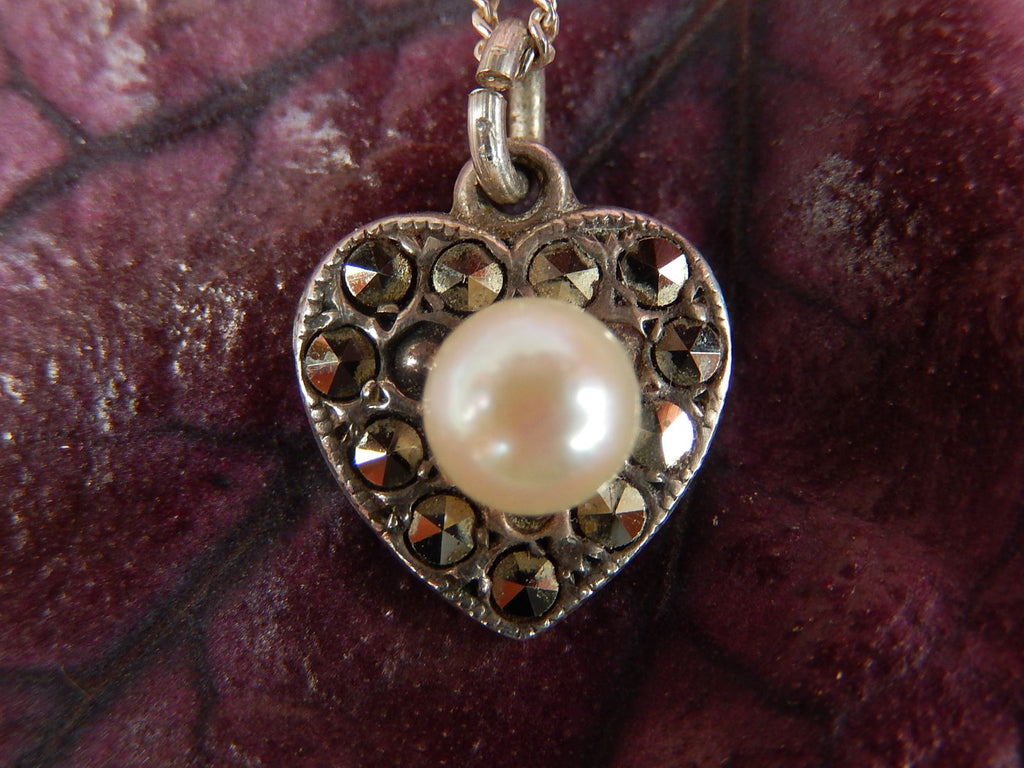 Cultured Pearl in Sterling