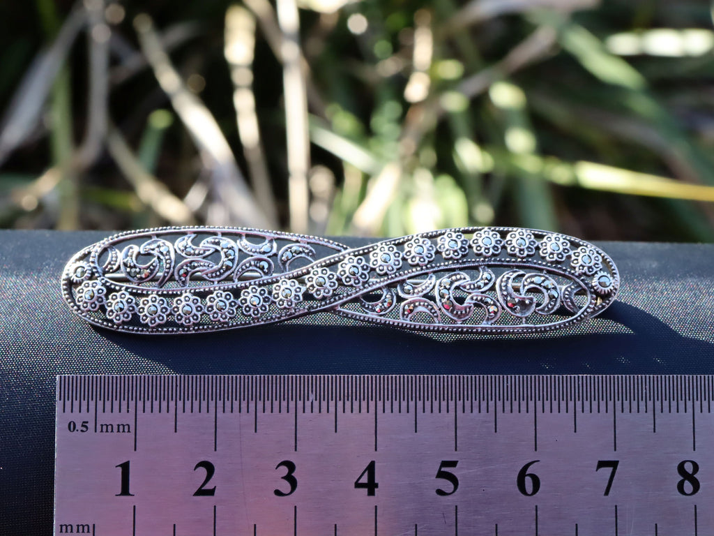 German Marcasite Infinity-style Brooch in Sterling Silver