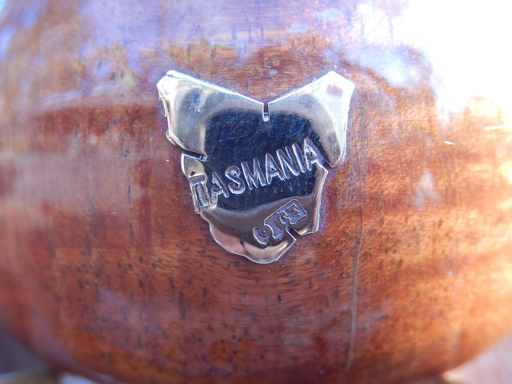 Six Napkin Rings with 9ct Gold Tasmania Map