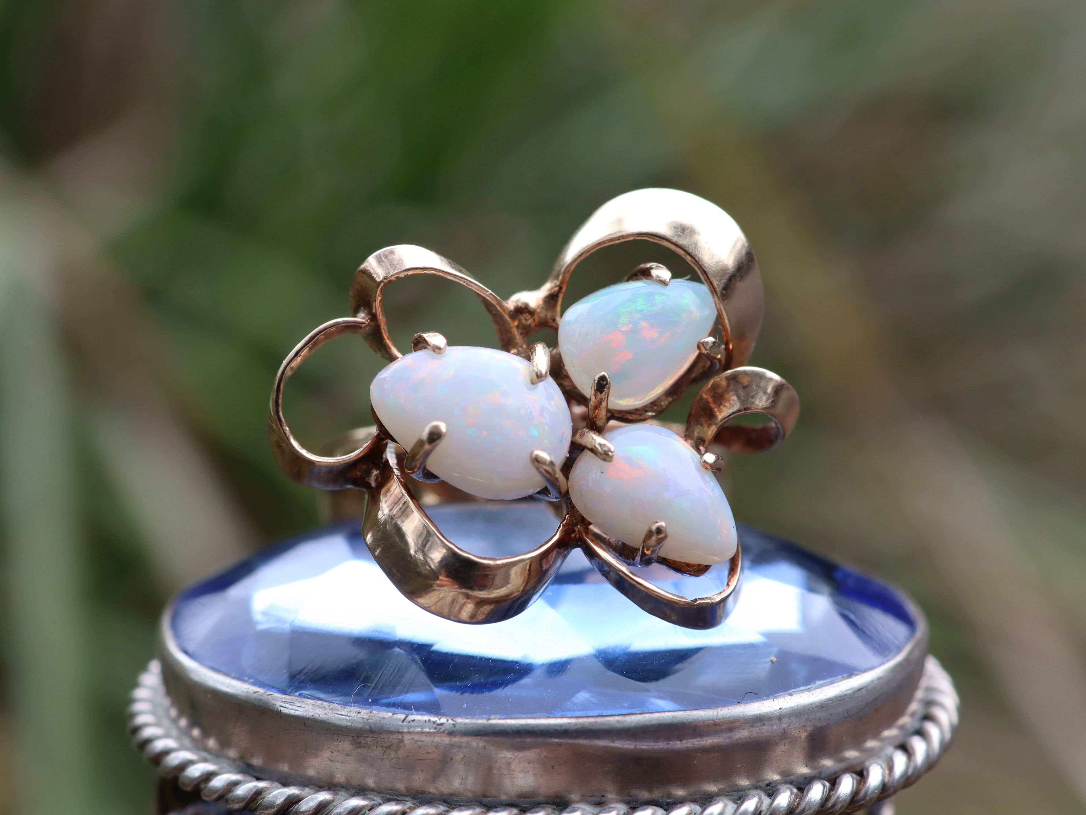 Opal Ring in 9ct Gold