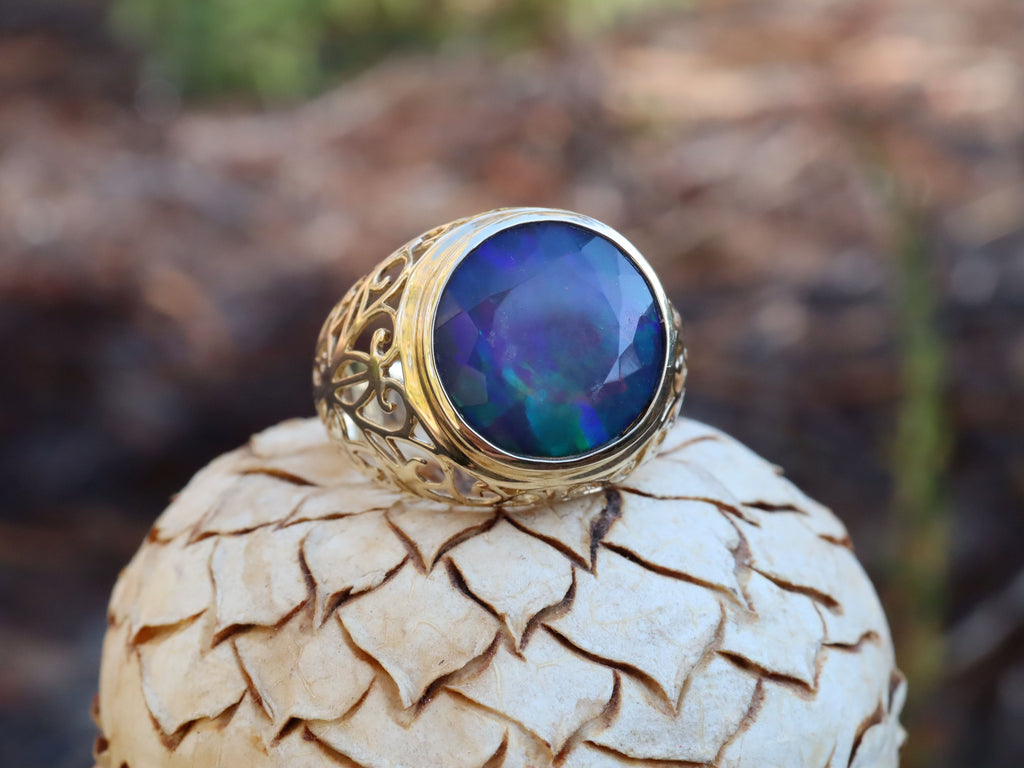 Opal in 14ct Gold Ring