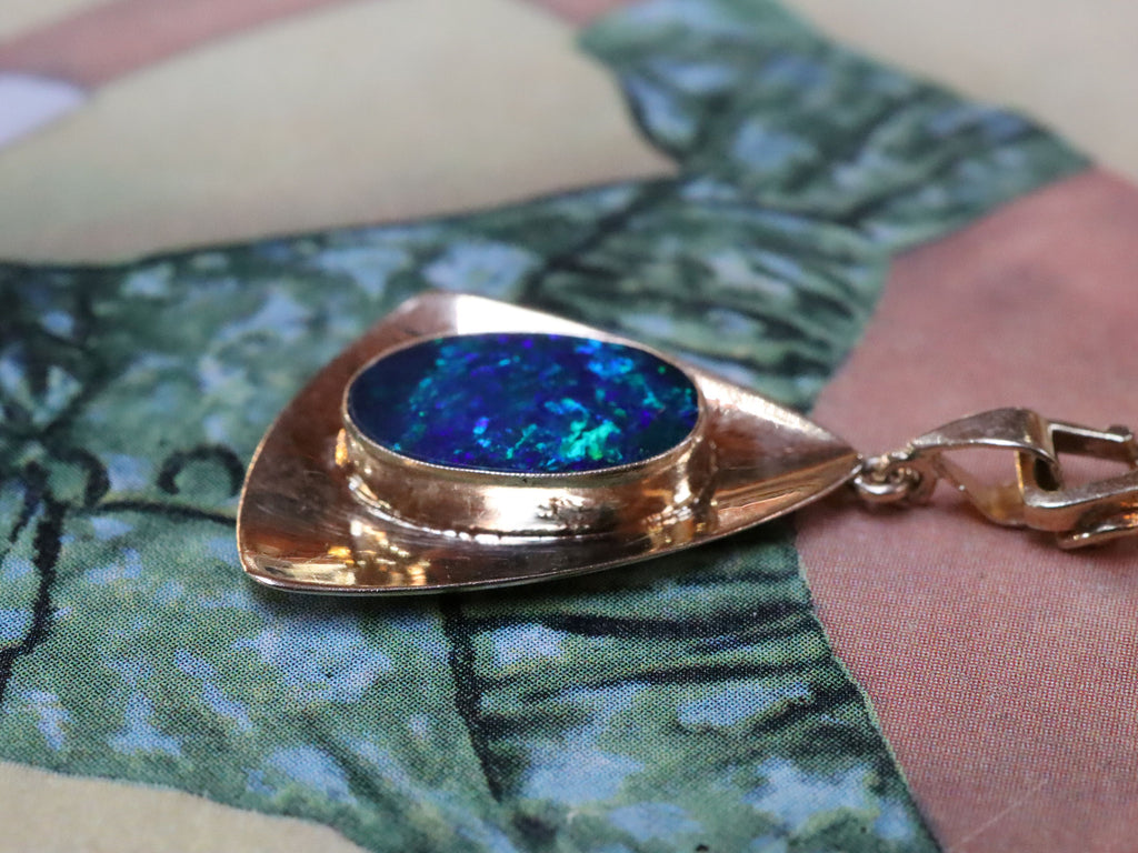 Fire Opal in 10ct Gold
