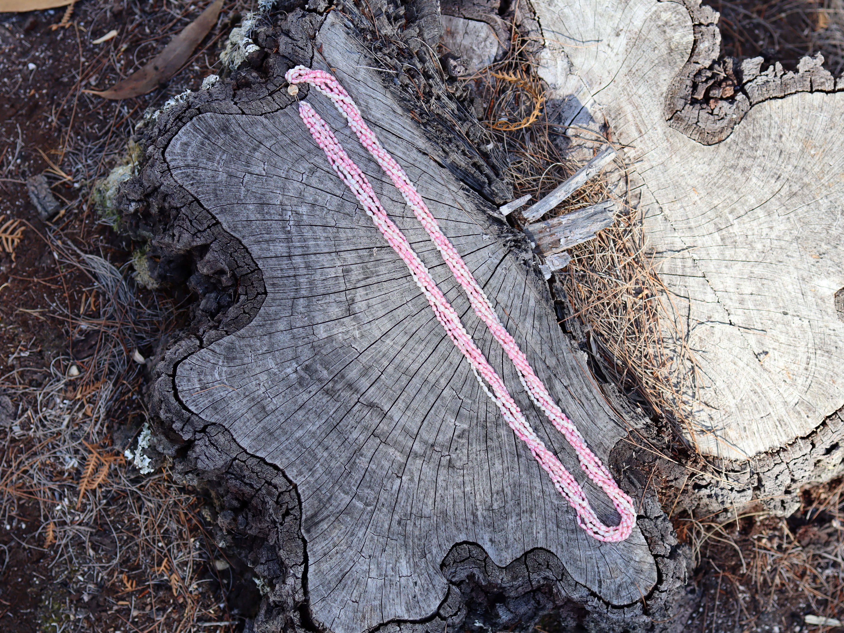 Pink and White Freshwater Rice Pearl with 14ct Clasp