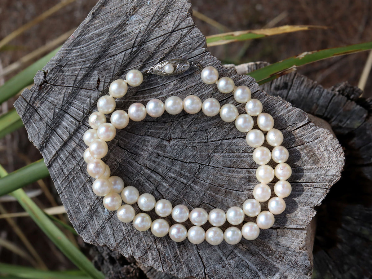 Cultured Pearl Necklace