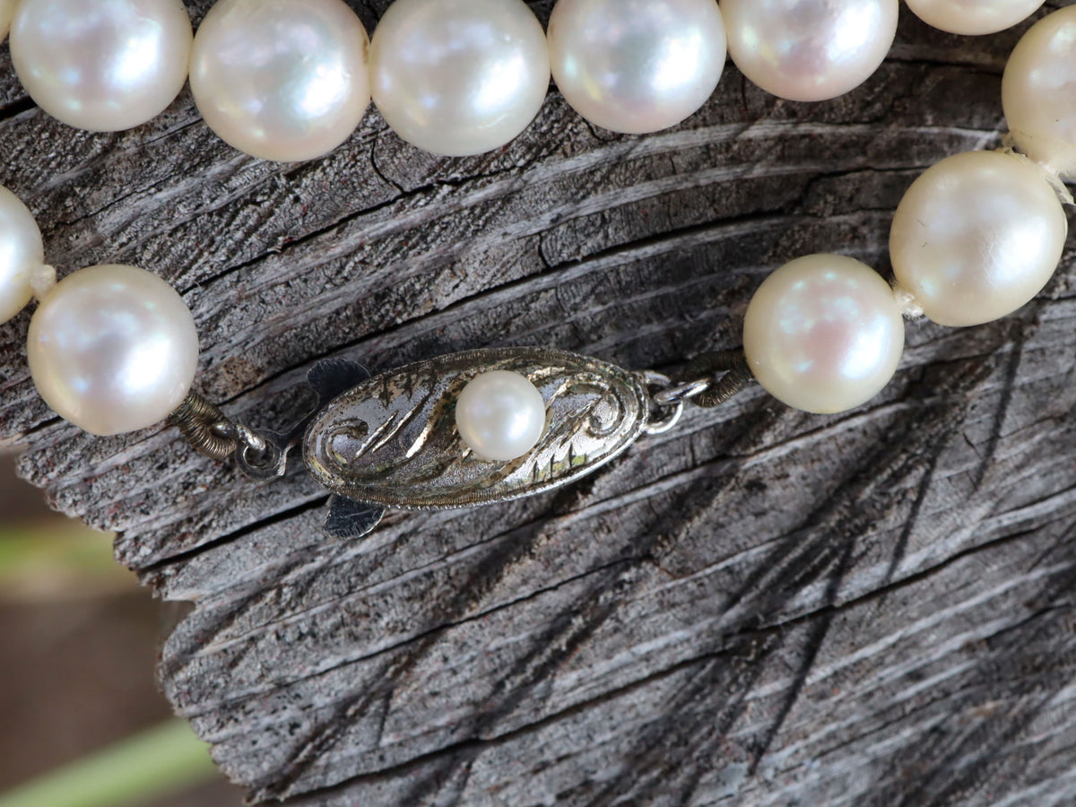 Cultured Pearl Necklace