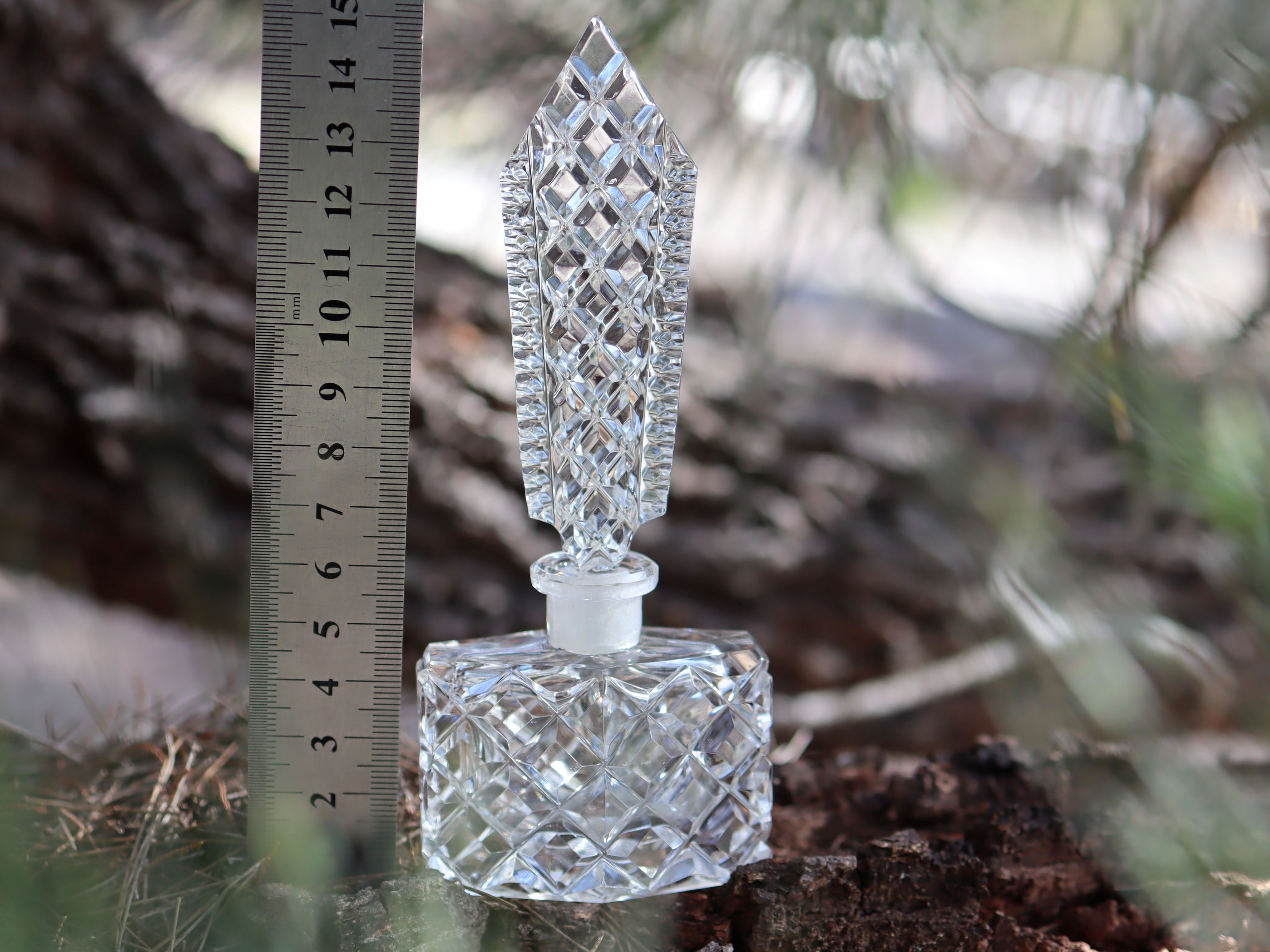 Crystal Scent Perfume Bottle