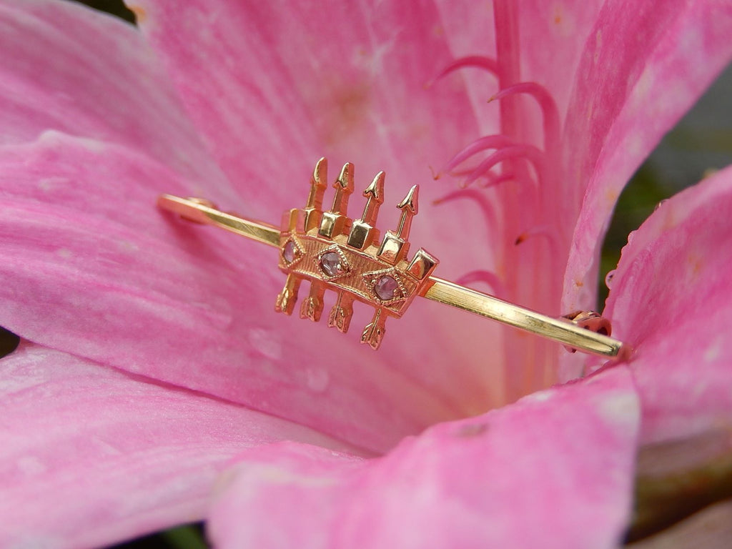 Diamond Brooch in 9ct