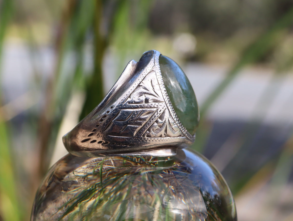 Prehnite Ring in Sterling