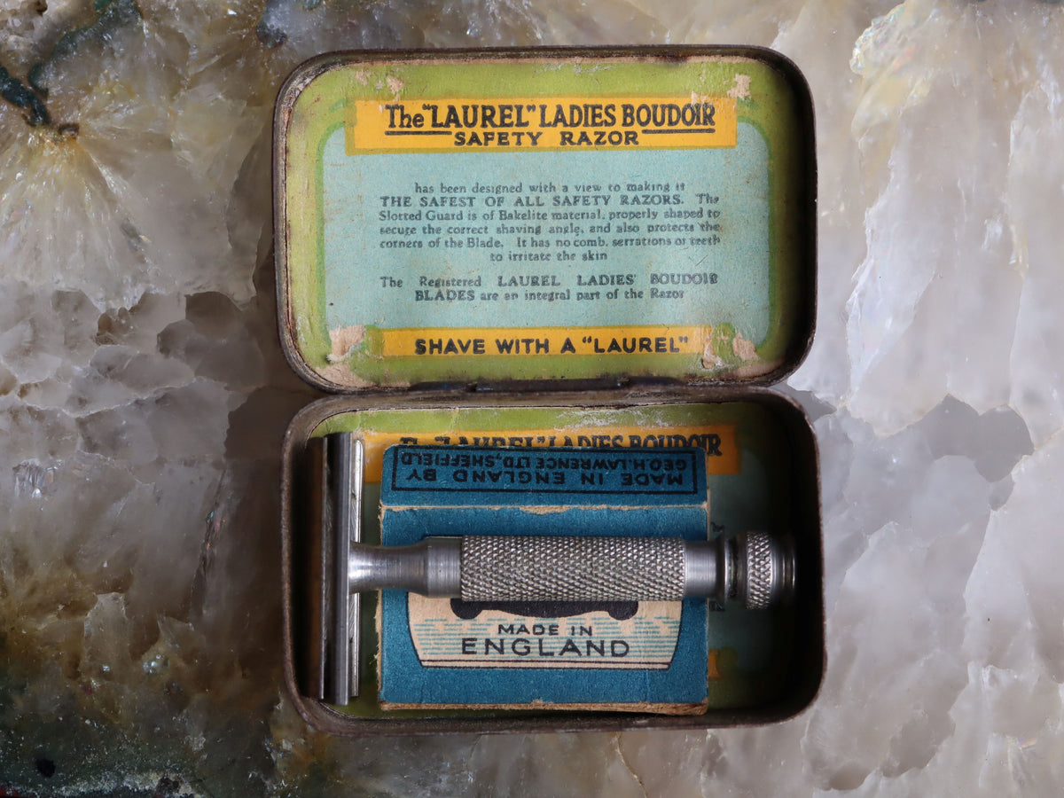 The Laurel Ladies Safety Boudoir Razor c.1920