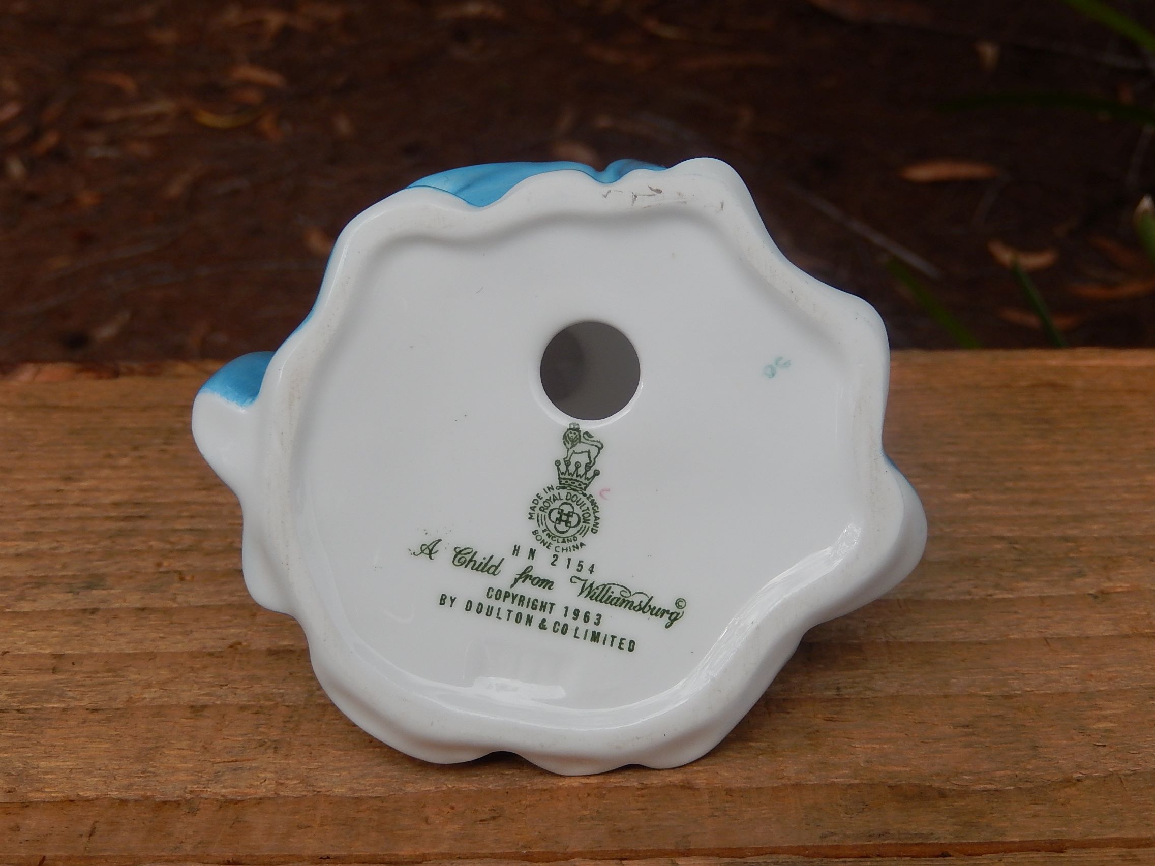 Royal Doulton 'A Child From Williamsburg' Figurine
