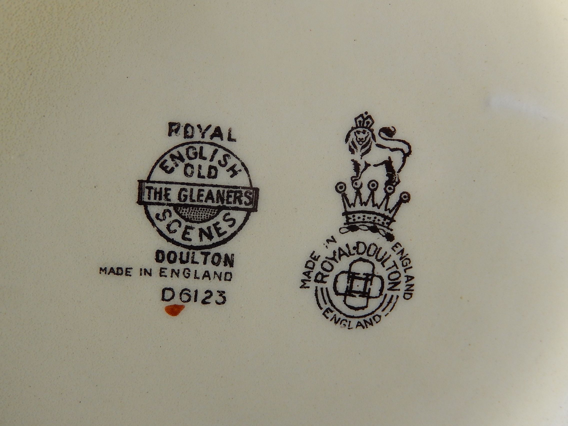 Royal Doulton "The Gleaners" Teapot c.1940