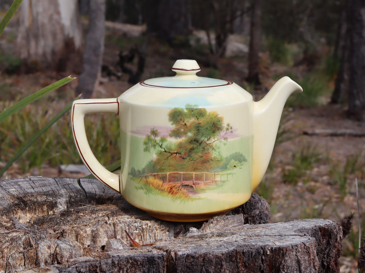 Royal Doulton "Cottage Series" 1929