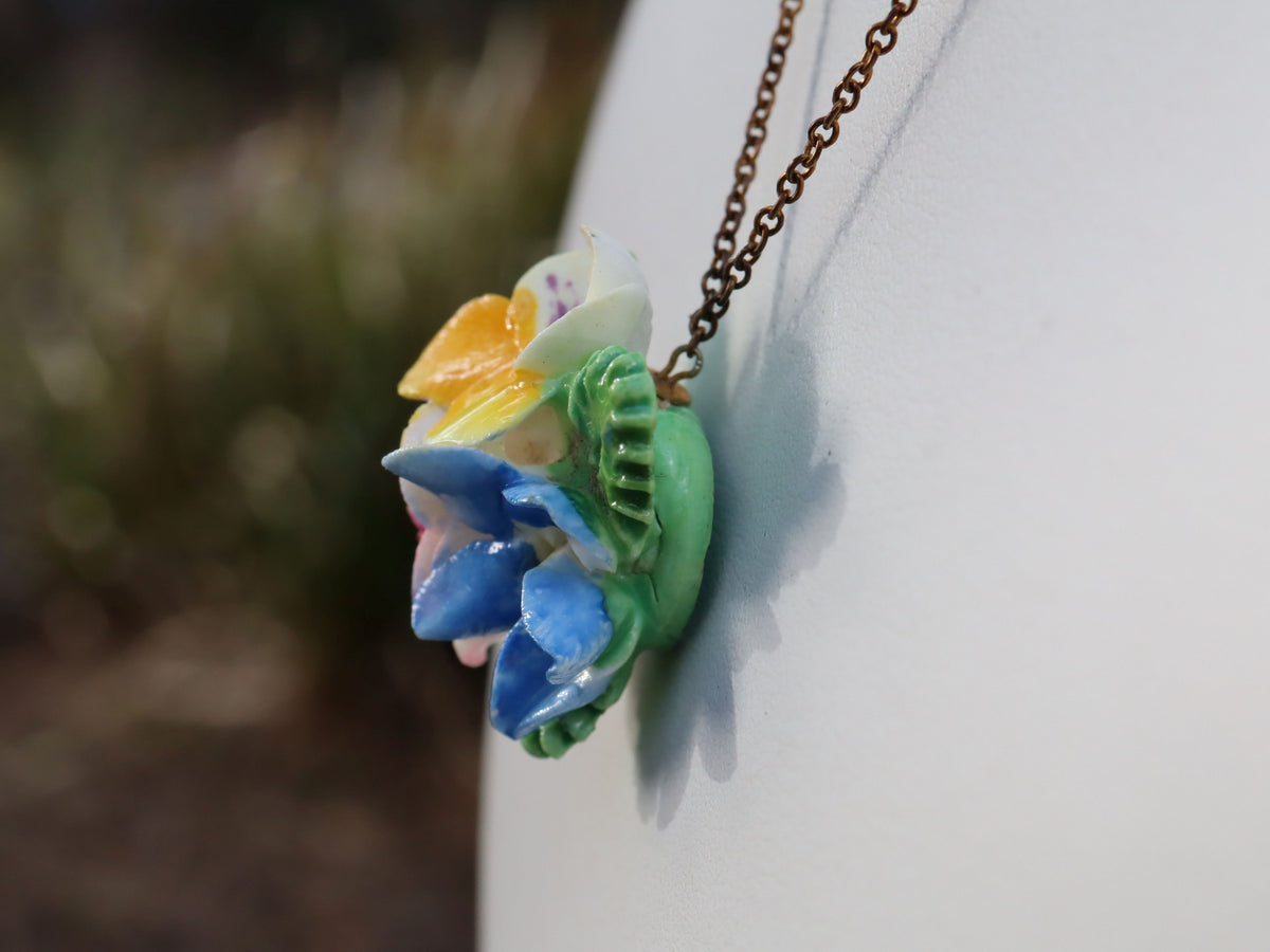 Royal Staffordshire ceramic pendant c.1920